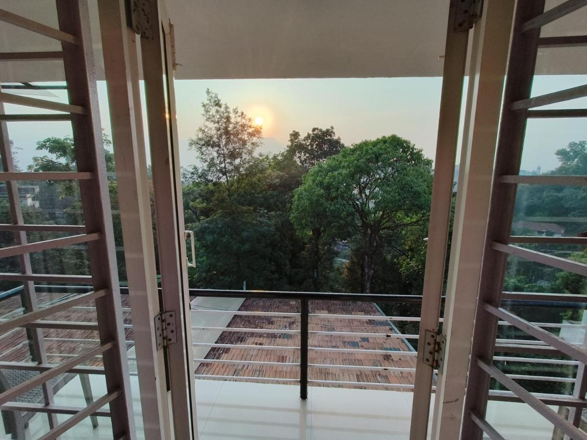 Red Stone Villas Coorg Madikeri Extérieur photo